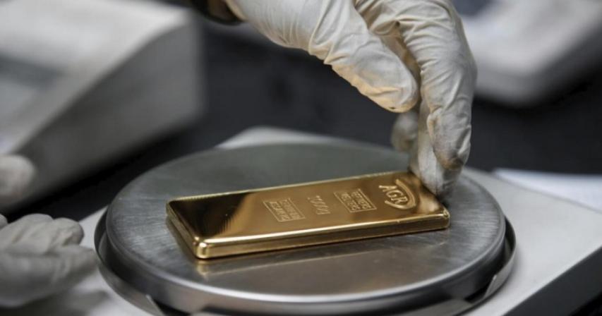 Gold prices in Dubai trade higher in early trade