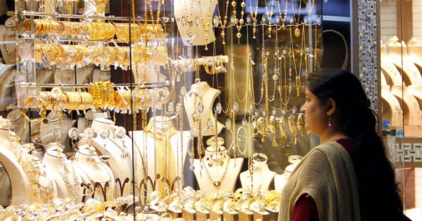 UAE: Shoppers prefer lightweight gold jewelry amid high prices