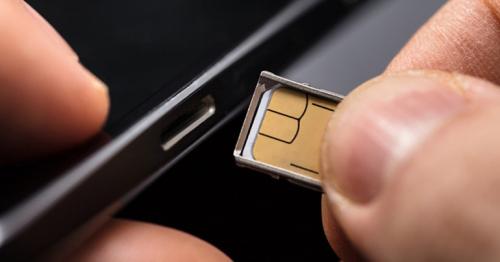 3 scammers arrested in Dubai for issuing hundreds of illegal SIM cards, financial fraud