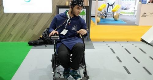 Emirati understudies create a wheelchair that moves by influencing your head