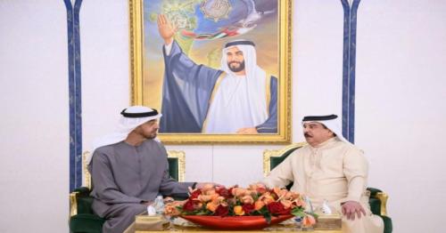 UAE President visits Bahrain King at his residence in Abu Dhabi